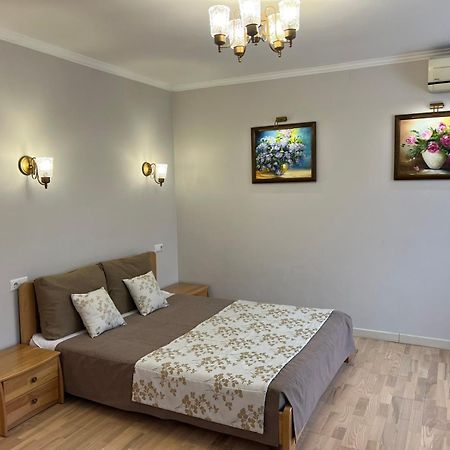 Apartment Kvitka Lviv Dış mekan fotoğraf